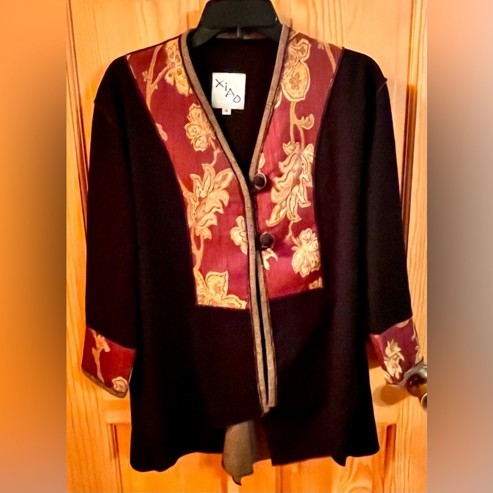 Xiao Vintage 90s Tapestry Jacket Small Black Burgundy Floral Art Wear Boho Tunic